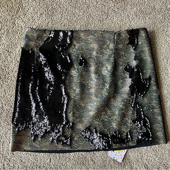 NWT Free People Skinny Sequin Camo Mini Skirt - Picture 3 of 16